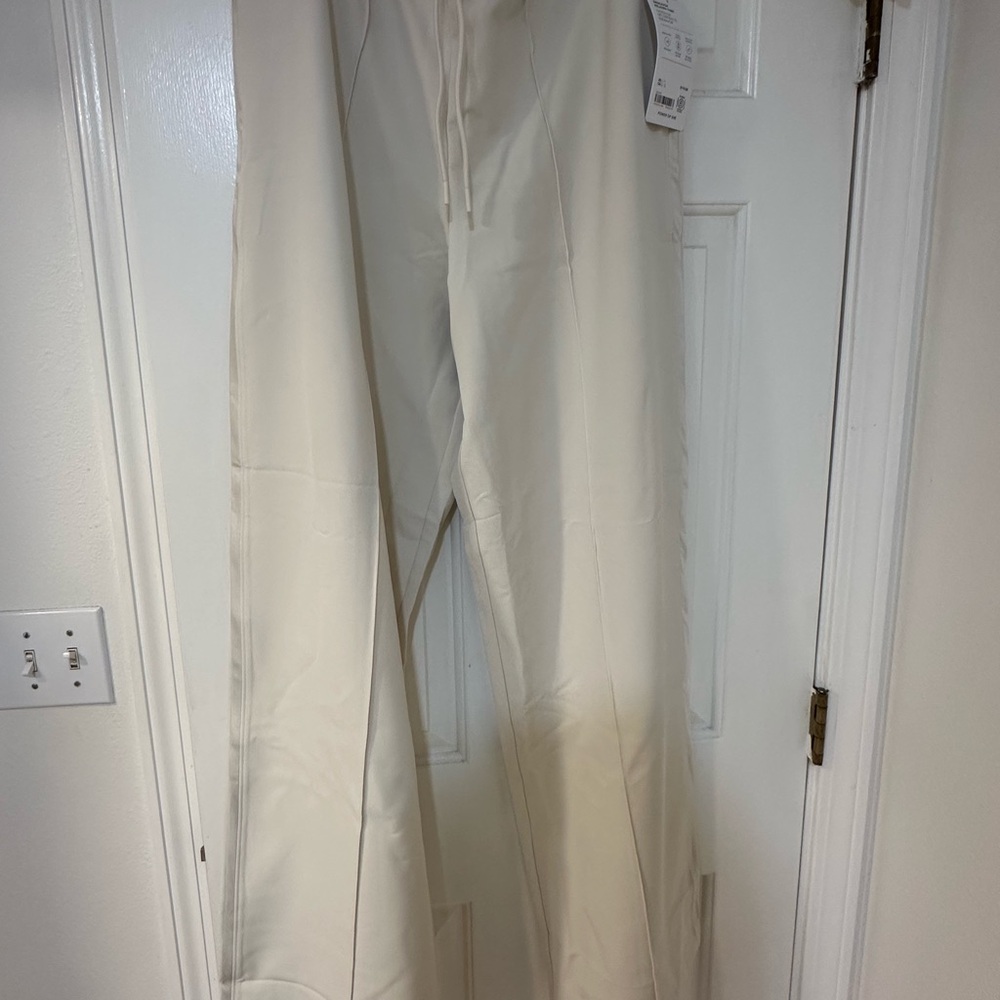 Athleta Endeavor High Rise Relaxed Pant